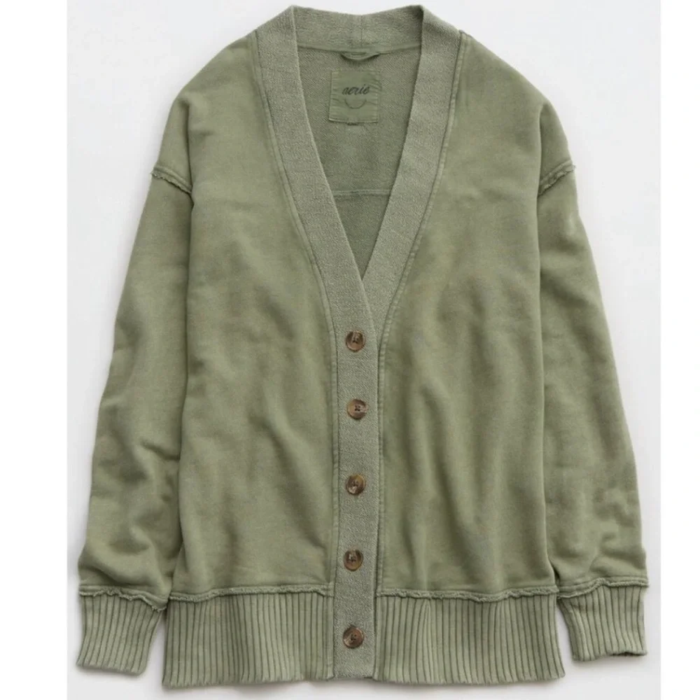 NWT Aerie Fleece Button Cardigan Sweatshirt Olive Fun Green Casual Oversized 17 - Picture 5 of 7